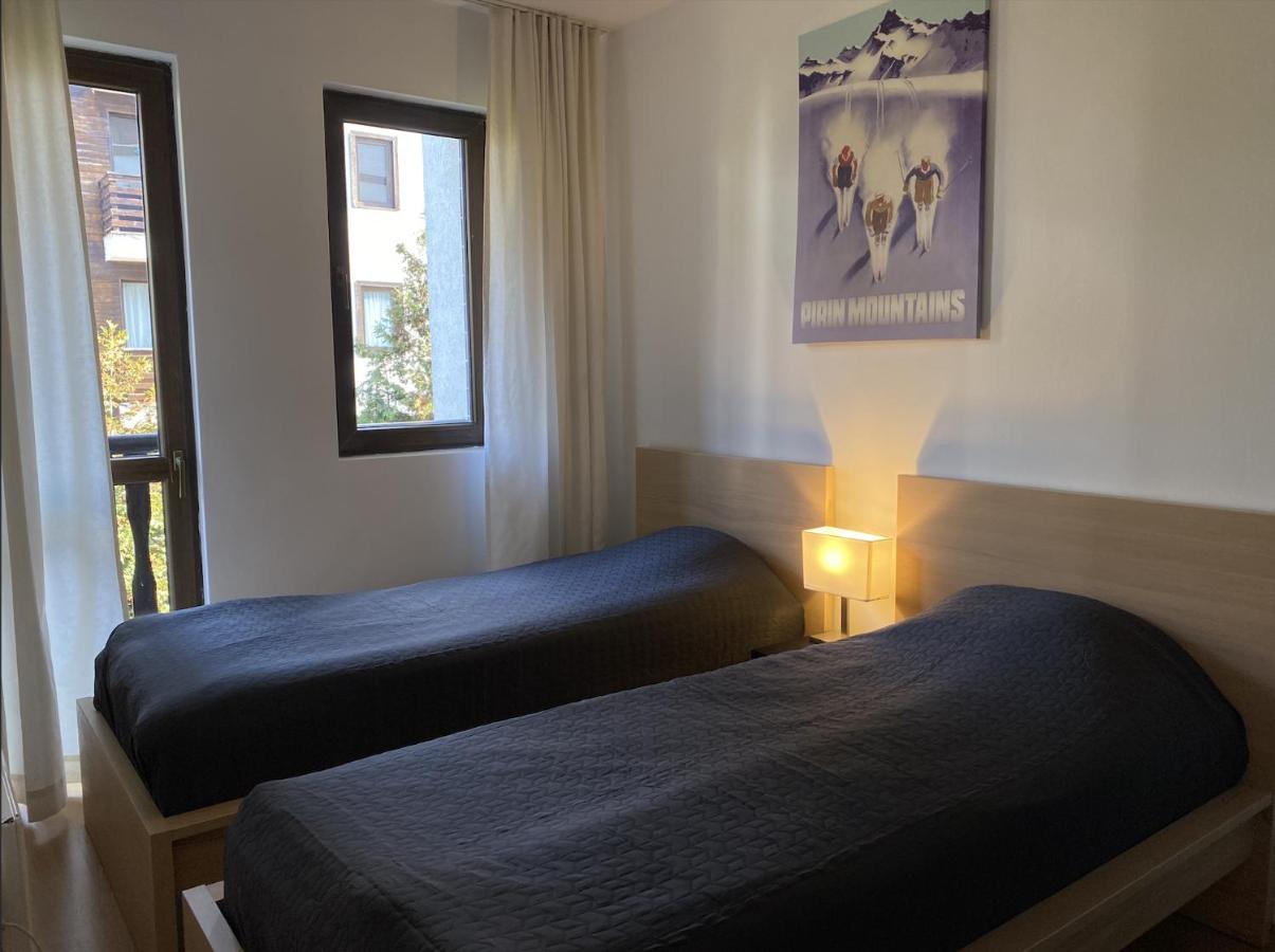 2 Bedroom Apartment Next To Gondola Ski Lift Bansko Dış mekan fotoğraf